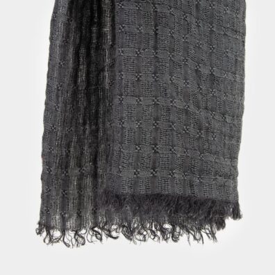 Harmaa pellavainen huivi