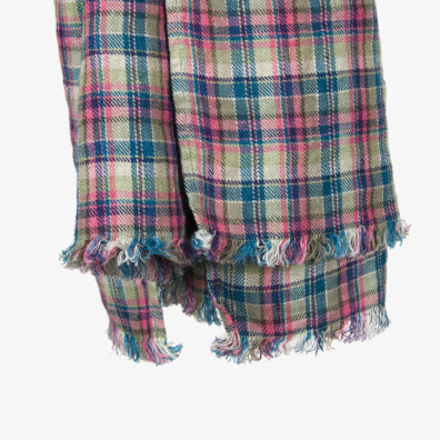 Ruudullinen pellavahuivi