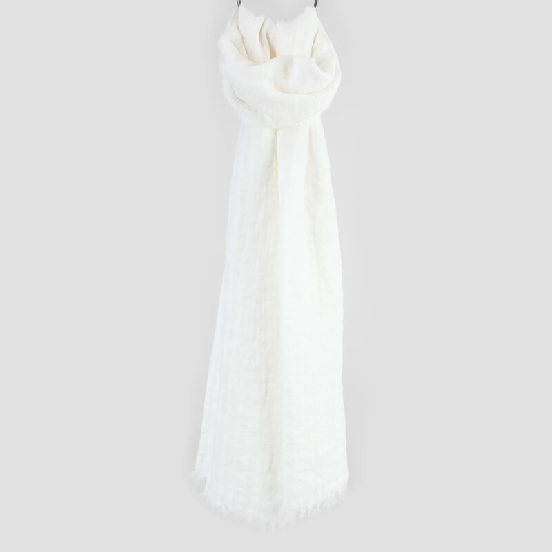 Valkoinen pellavahuivi