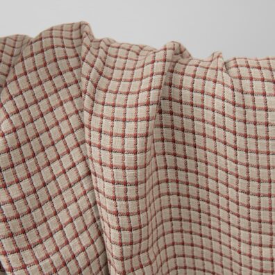 Pellavakangas luonnollinen harmaa-punainen ruudullinen pesty, leveys 140cm