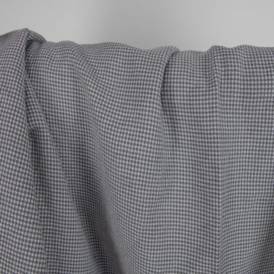 Puolipellavakangas harmaa kukonaskel pesty soveltuu vaatteiden ja kodintekstiilien ompeluun