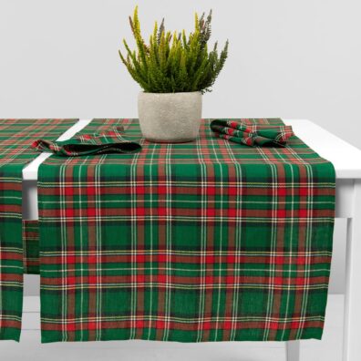 Puolipellava vihreä ruudullinen kaitaliina