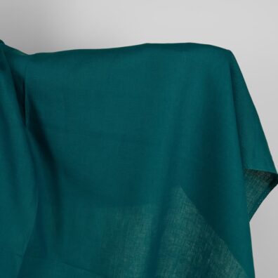 Pellavakangas tummaa turkoosia