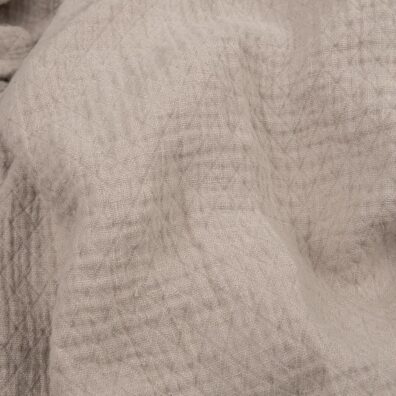 Pellavakangas vaaleanharmaa timanteilla pesty