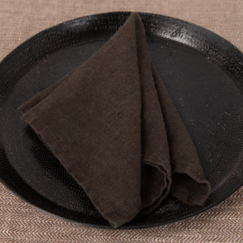 GAMMA tummanruskea pellava lautasliina pestystä kankaasta