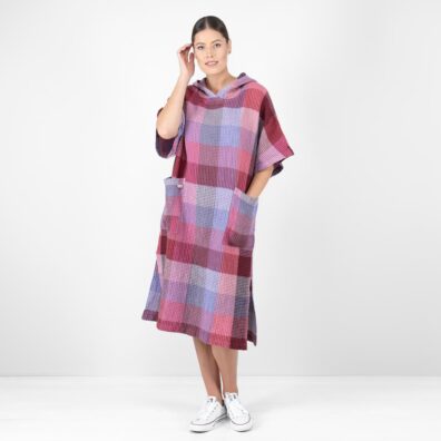 Pellava puuvillaponcho violetti ruuduissa