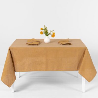 TONY puolipellava keltainen pöytäliina