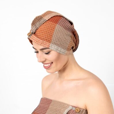 Puolipellava ruskea ruudullinen hiukset kääri pyyhe, vohveli