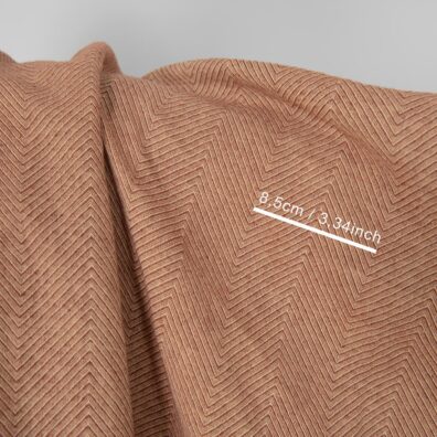 Puolipellavainen kangas kellertävän ruskeaa kalanruotoa pesty, pehmeä, joustava