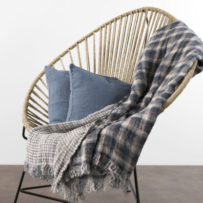 MIRGA pellava huopa harmaa, 5cm pitkät hapsut lyhyissä reunoissa