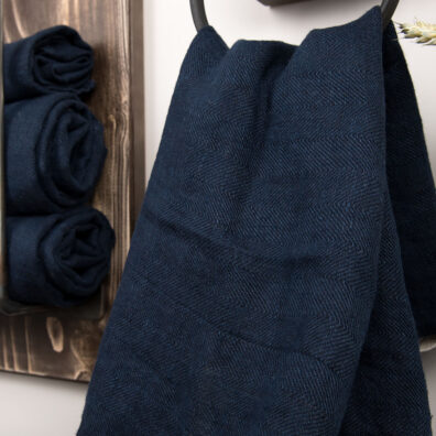 Pellava pyyhe tummansininen kalanruotokudos pehmeä joustava