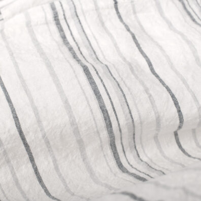 Pellava vuodevaatteet valkoinen ja harmaa raidallinen