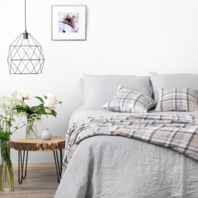 ALASKA vaaleanharmaa pellava vuodevaatteet