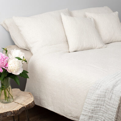 POLO luonnonharmaa - valkoinen raidallinen pellavapussilakana napeilla