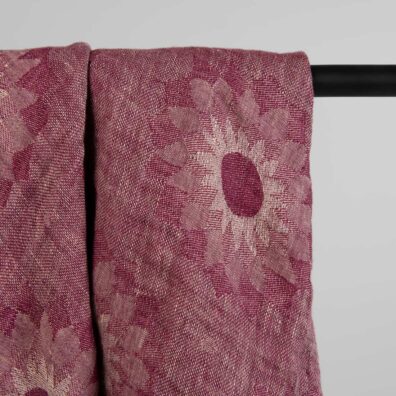 SUNA vaalea hiekanvärinen - kirsikanpunainen pellava kaulaliina, kukat, jacquard