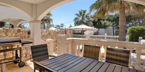 Two semi-detached houses with shared pool in Cala Pi (Thumbnail 4)
