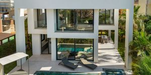Villa in El Toro - Neuwertiges Anwesen mit Blick auf den Hafen (Thumbnail 2)