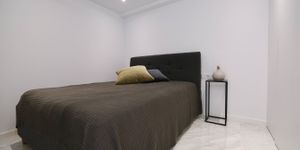 Modernised apartment with sea views in Puerto Portals (Thumbnail 8)