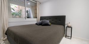 Modernised apartment with sea views in Puerto Portals (Thumbnail 6)