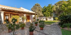 Villa in Palmanova - Schönes Haus mit traumhaftem Garten und Pool (Thumbnail 2)