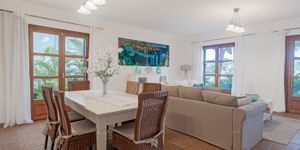 Villa in Cala Pi - Doppelhaushälfte mit Ferienvermietlizenz (Thumbnail 4)