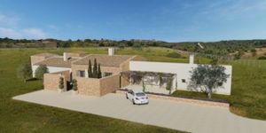 Finca property with sea view near Portocolom (Thumbnail 2)