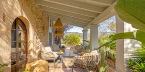 Finca in Es Capdella - Charming natural stone country house with swimming pool and panoramic views (Thumbnail 3)