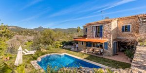 Finca in Es Capdella - Charming natural stone country house with swimming pool and panoramic views (Thumbnail 2)