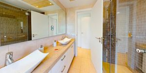 Terraced house in Camp de Mar - Mediterranean residence close to the sea (Thumbnail 9)