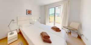 Terraced house in Camp de Mar - Mediterranean residence close to the sea (Thumbnail 10)