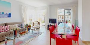 Terraced house in Camp de Mar - Mediterranean residence close to the sea (Thumbnail 4)