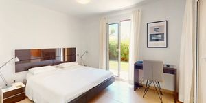 Terraced house in Camp de Mar - Mediterranean residence close to the sea (Thumbnail 8)