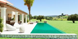 Finca in Petra - Newly built country house with swimming pool and large garden area (Thumbnail 10)
