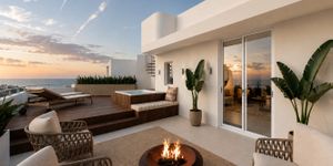 Penthouse in Portixol - Contemporary apartment with private terrace (Thumbnail 2)