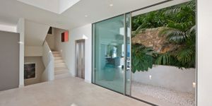Villa in Port Andratx - Luxuriöses Architekten-Anwesen mit Meerblick (Thumbnail 6)