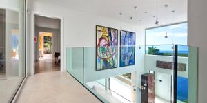 Villa in Port Andratx - Luxuriöses Architekten-Anwesen mit Meerblick (Thumbnail 5)
