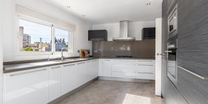 Exklusive Terrassenwohnung in begehrter Lage von Son Armadams, Palma (Thumbnail 5)