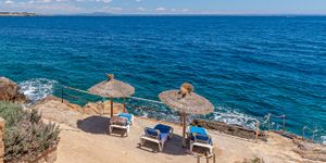 Apartment in Illetas mit Meerzugang und Poolbereich (Thumbnail 1)