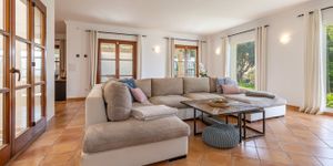 Vila v Santa Ponsa - Středomořské sídlo s velkou zahradou a bazénem (Thumbnail 7)