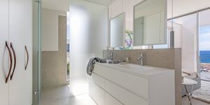 Sensational new villa above Port Adriano for sale (Thumbnail 8)