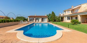 Villa in Sa Torre - Haus mit Meerblick und Ferienvermietungslizenz unweit zur Küste (Thumbnail 1)