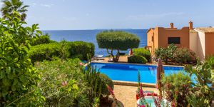 Terraced house in Vallgornera - Living with dreamlike sea views to the island of Cabrera (Thumbnail 1)