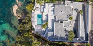 Villa in Cala Vinyas - Luxusanwesen in erster Meereslinie und Meerzugang (Thumbnail 1)