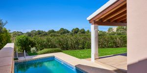 Modern golf chalet with private pool in Santa Ponsa (Thumbnail 3)