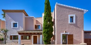 Modern golf chalet with private pool in Santa Ponsa (Thumbnail 4)