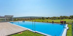 Modern golf chalet with private pool in Santa Ponsa (Thumbnail 1)