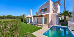 Modern golf chalet with private pool in Santa Ponsa (Thumbnail 2)