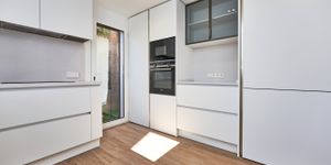 Modern golf chalet with private pool in Santa Ponsa (Thumbnail 9)