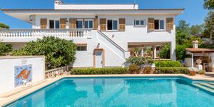Villa in Santa Ponsa - Mediterranes Haus mit Pool in Strandnähe (Thumbnail 1)