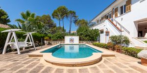 Villa in Santa Ponsa - Mediterranes Haus mit Pool in Strandnähe (Thumbnail 3)